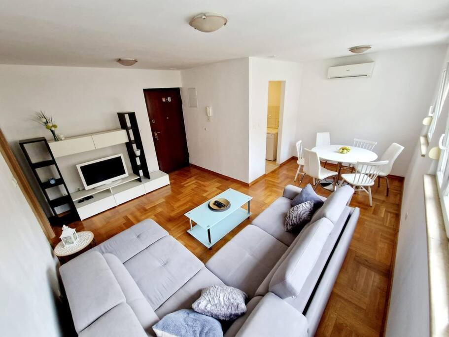 Apartman Nada Σπλιτ Εξωτερικό φωτογραφία
